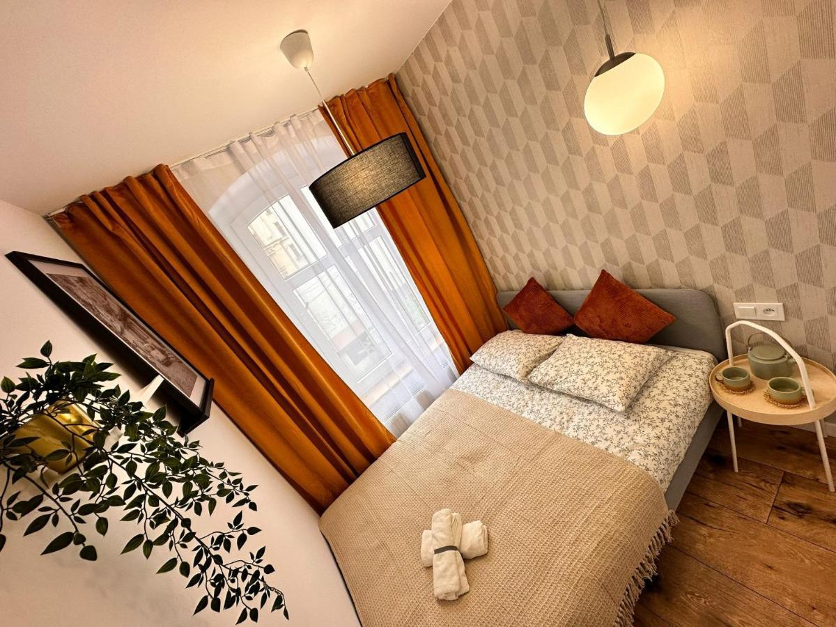 Green Hill Apartments Катовице Экстерьер фото