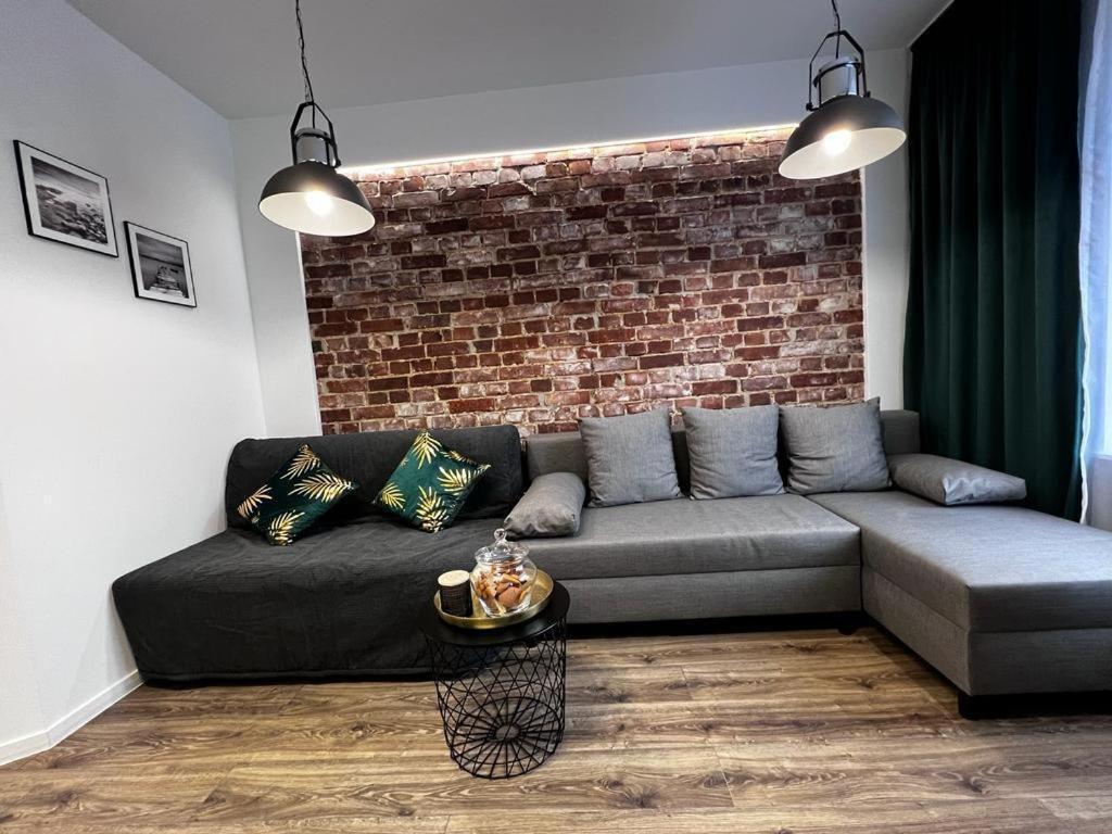 Green Hill Apartments Катовице Экстерьер фото