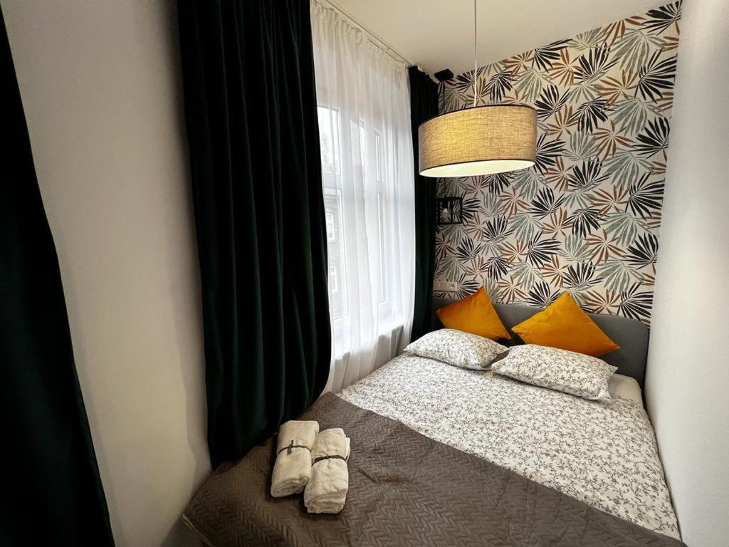 Green Hill Apartments Катовице Экстерьер фото